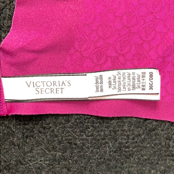 Victoria’s Secret lined Demi bra - Picture 6 of 6